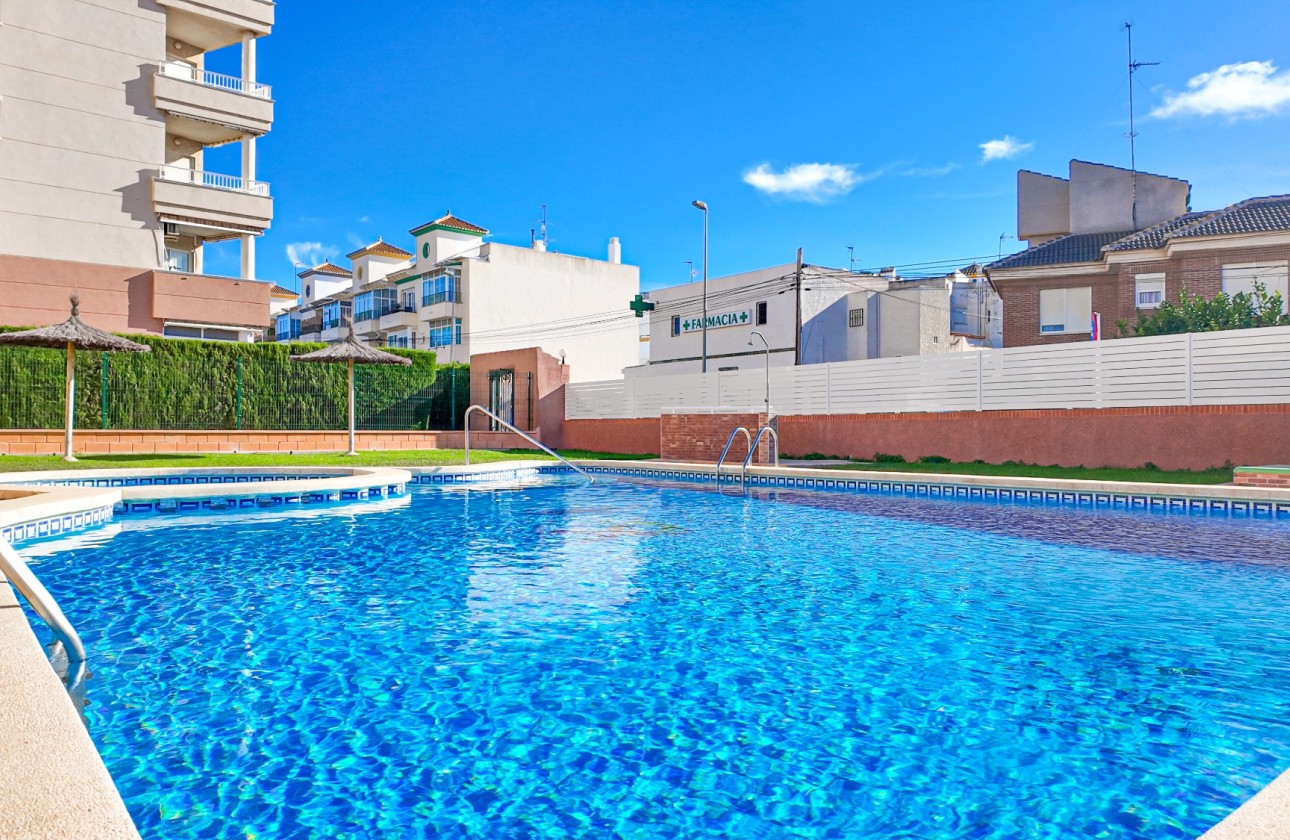 Revente - Appartement - Torrevieja - Nueva Torrevieja - Aguas Nuevas