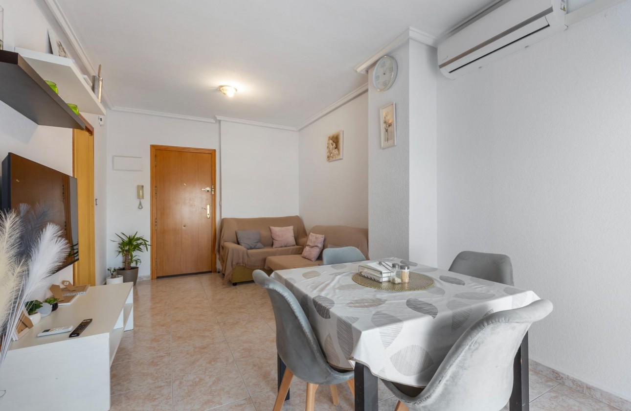 Revente - Appartement - Torrevieja - Nueva Torrevieja