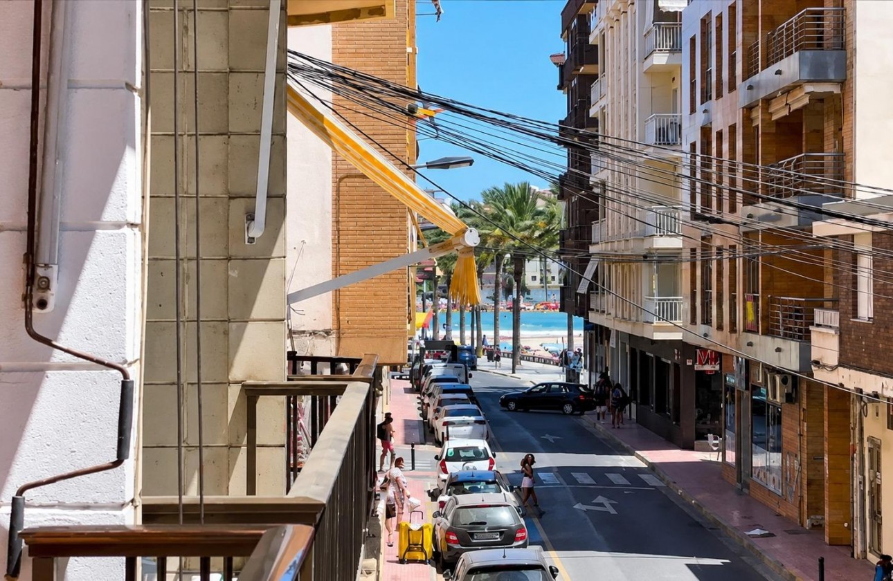 Revente - Appartement - Torrevieja - Paseo maritimo