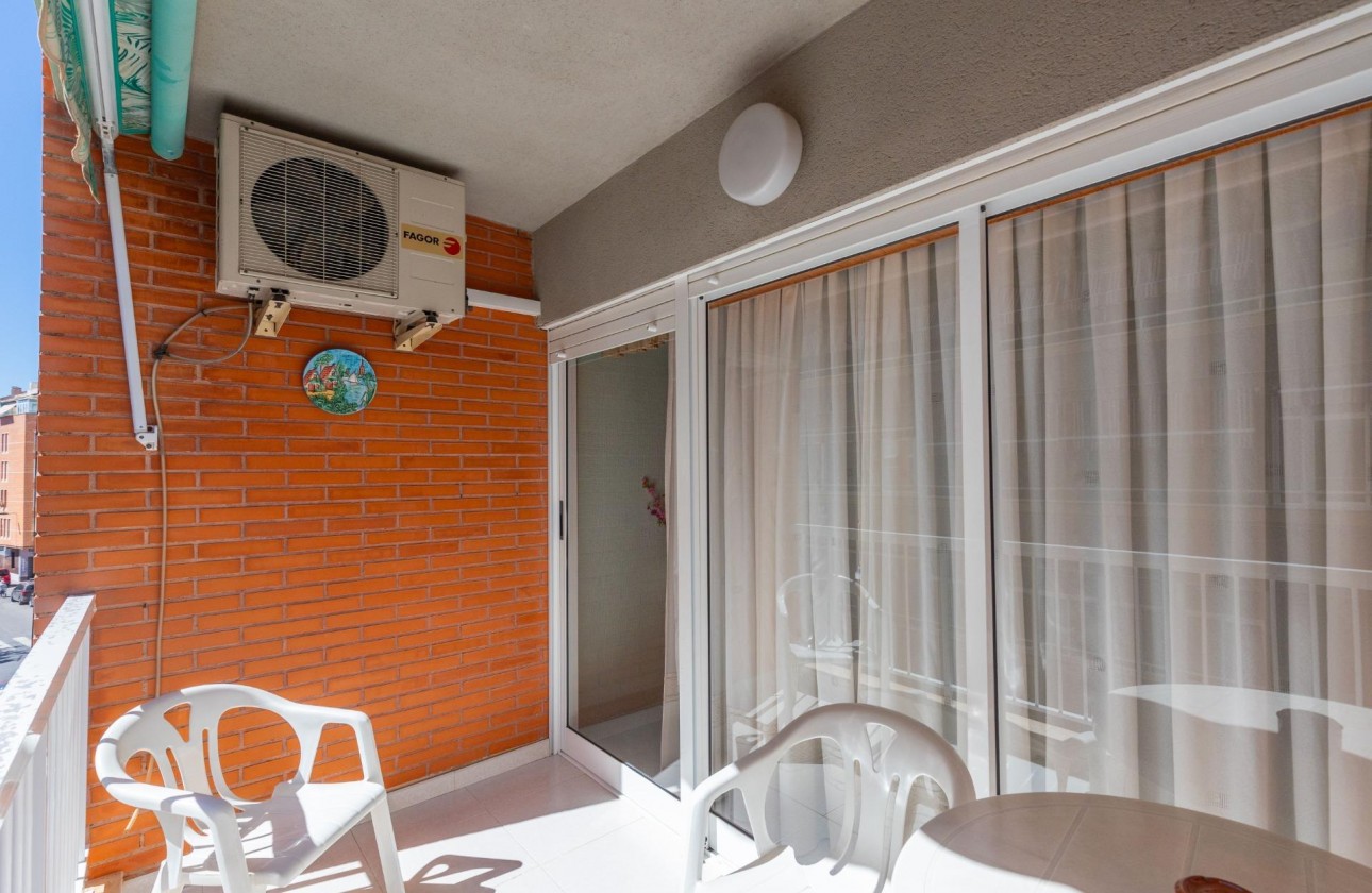 Revente - Appartement - Torrevieja - Playa del cura