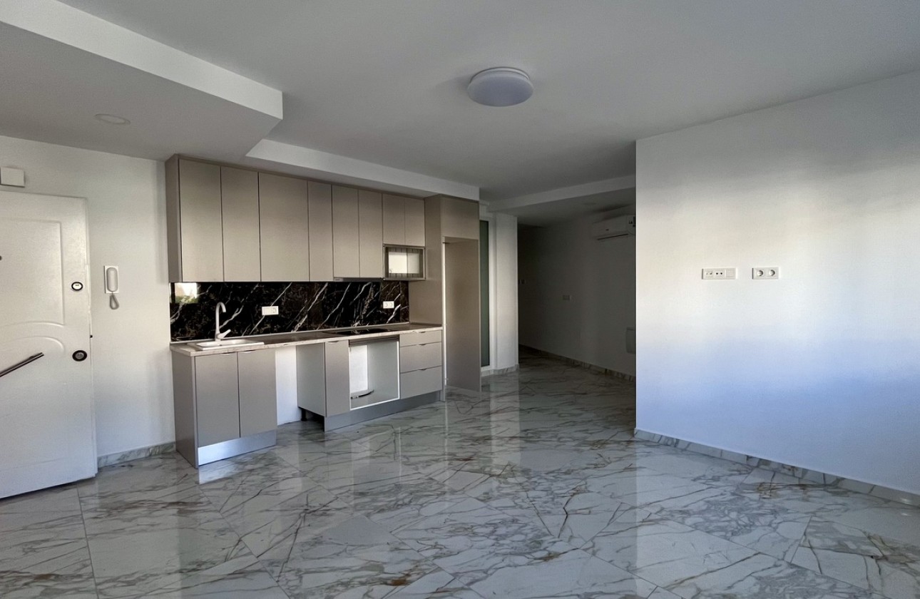 Revente - Appartement - Torrevieja - PLAYA LOS LOCOS
