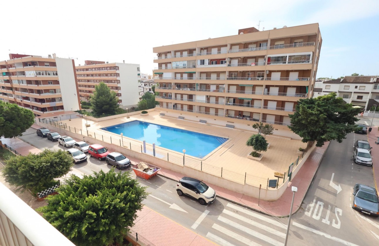 Revente - Appartement - Torrevieja - Punta prima