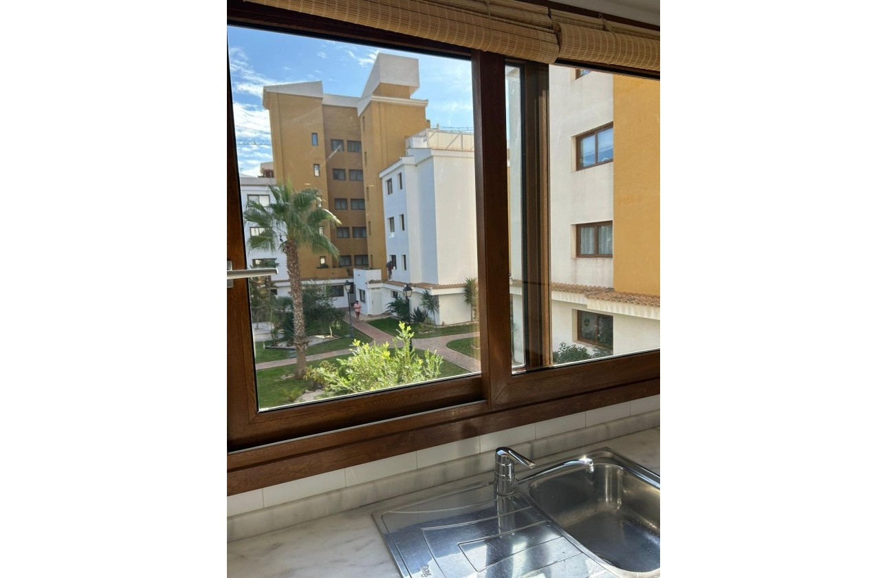 Revente - Appartement - Torrevieja - Punta prima