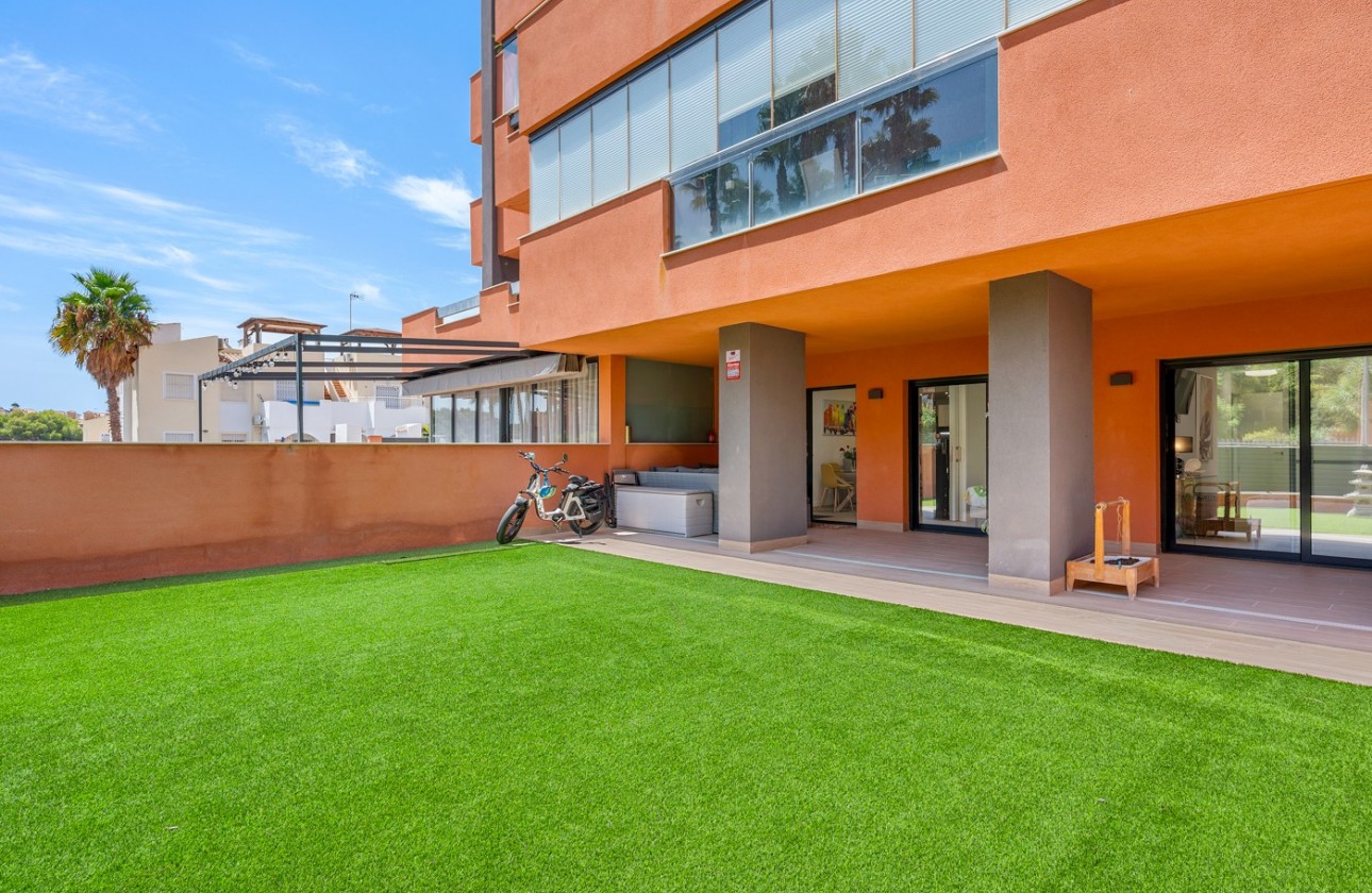 Revente - Appartement - Villamartin - Lomas del Golf