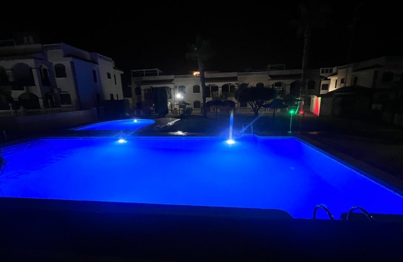 Revente - Bungalow - Torrevieja - Aguas nuevas 1