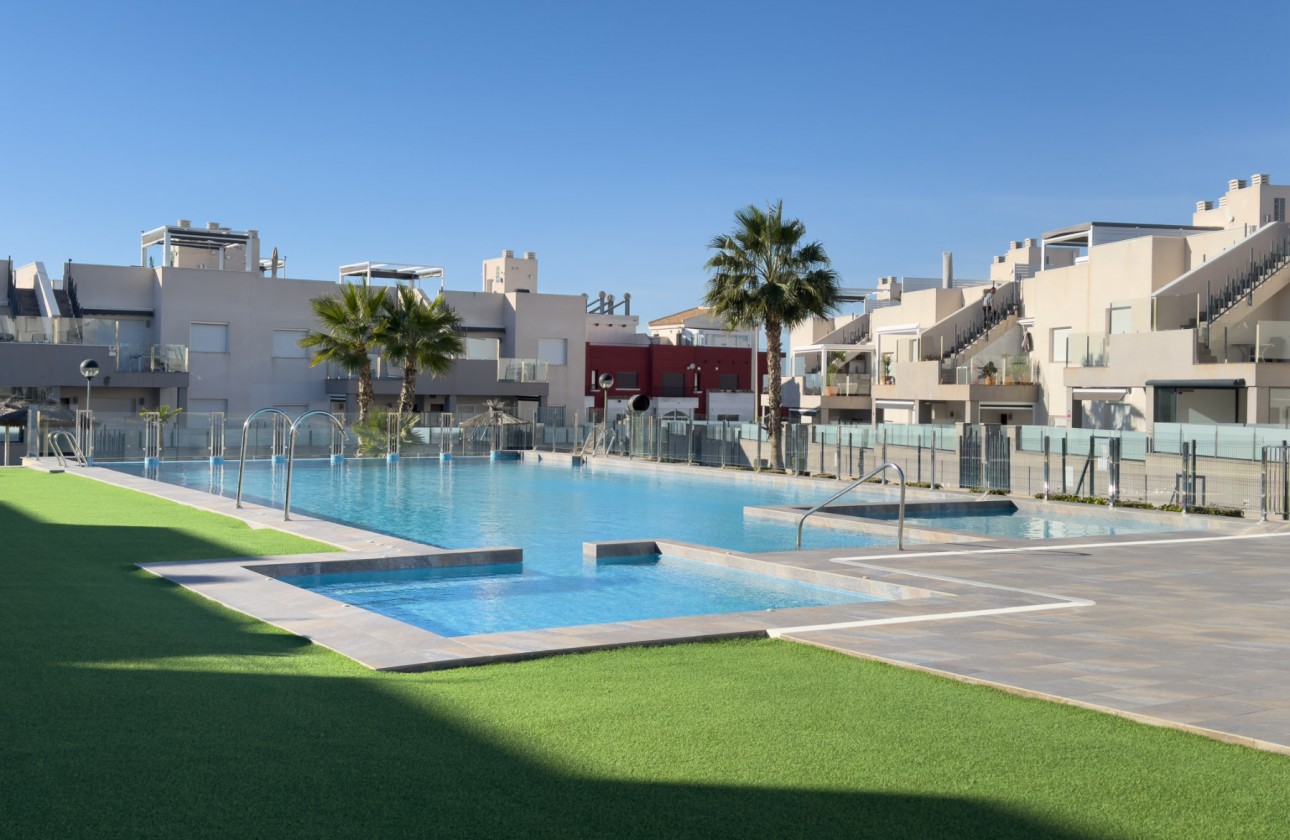 Revente - Bungalow - Torrevieja - Aguas nuevas 1