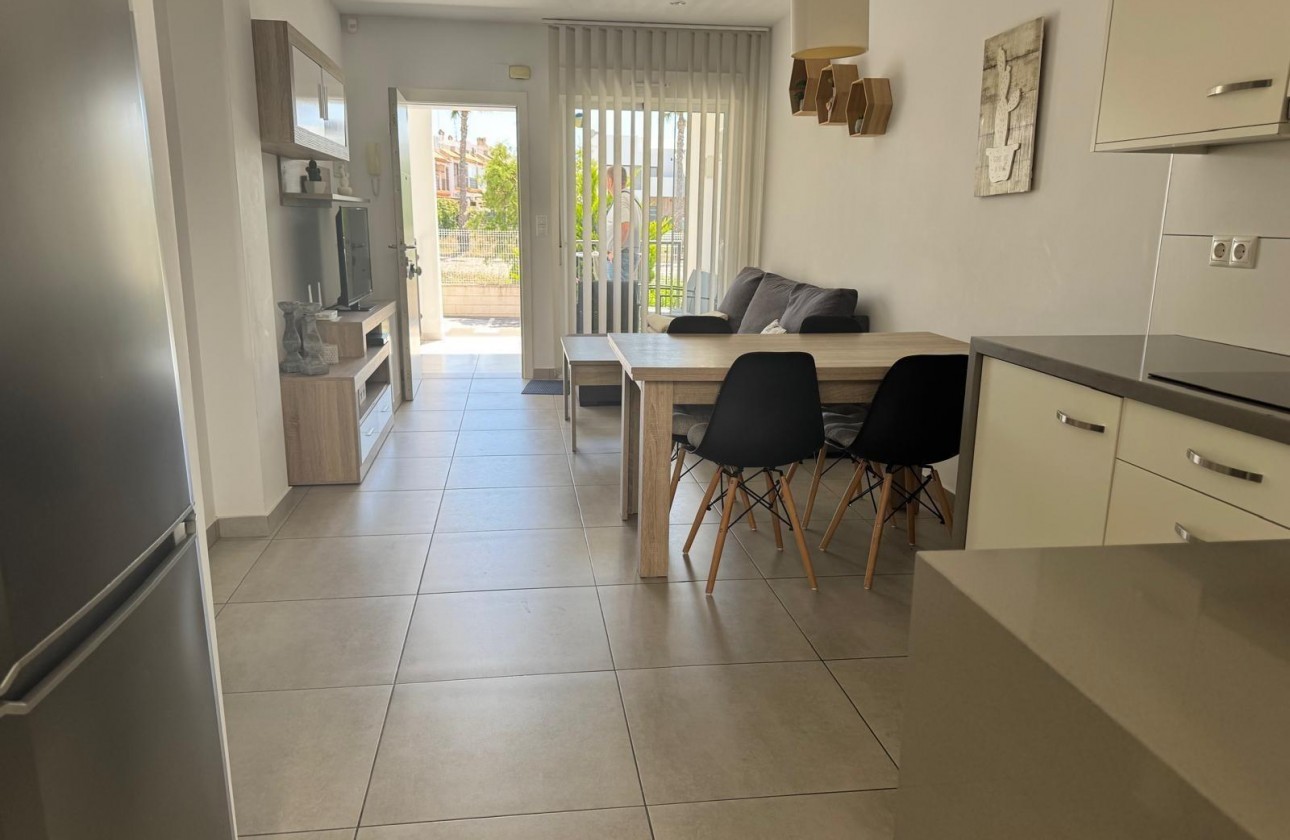 Revente - Bungalow - Torrevieja - Aguas nuevas 1