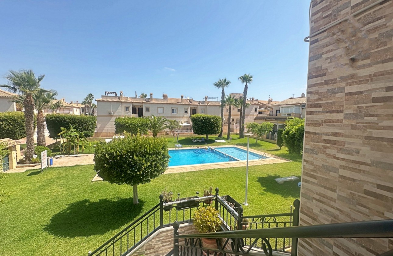 Revente - Bungalow - Torrevieja - Aguas nuevas 1