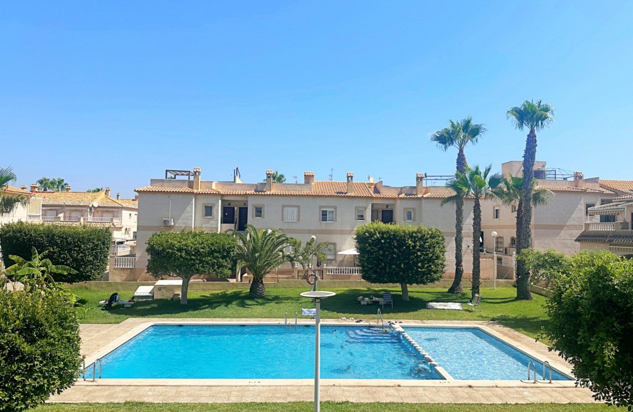 Revente - Bungalow - Torrevieja - Aguas nuevas 1