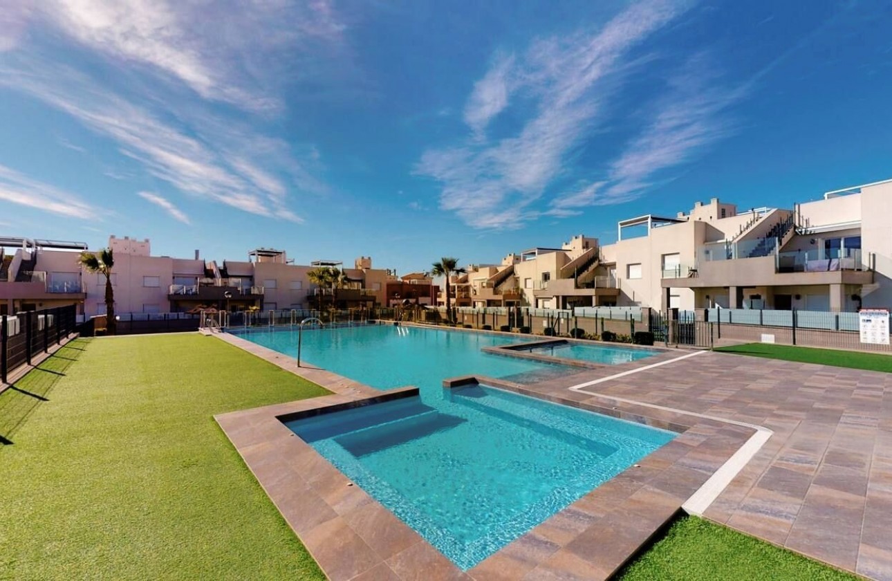 Revente - Bungalow - Torrevieja - Aguas Nuevas