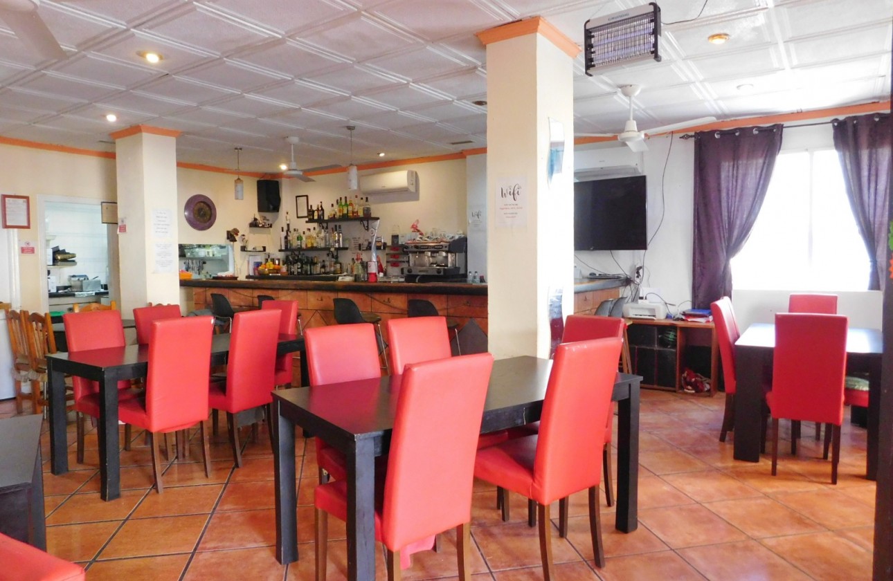 Revente - Commerce / Local - San Miguel de Salinas