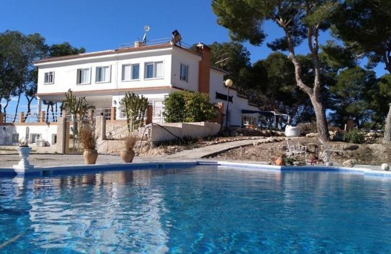 Revente - finca - Torrevieja - Los balcones