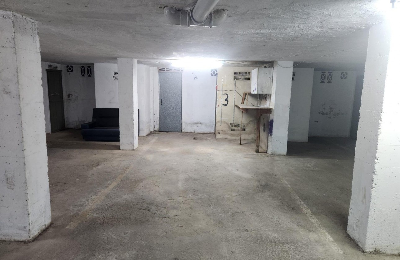 Revente - Garage - Torrevieja - Playa del cura