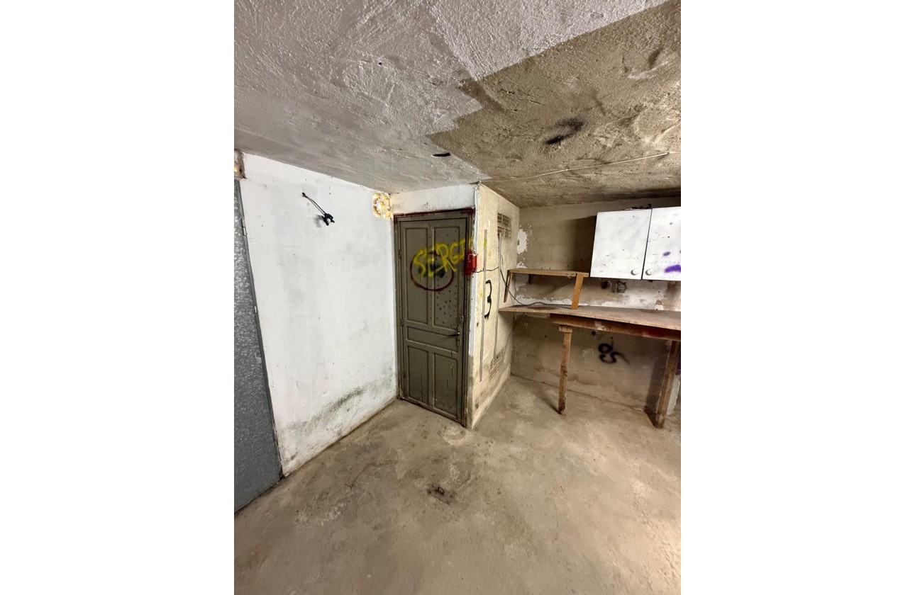 Revente - Garage - Torrevieja - Playa del cura