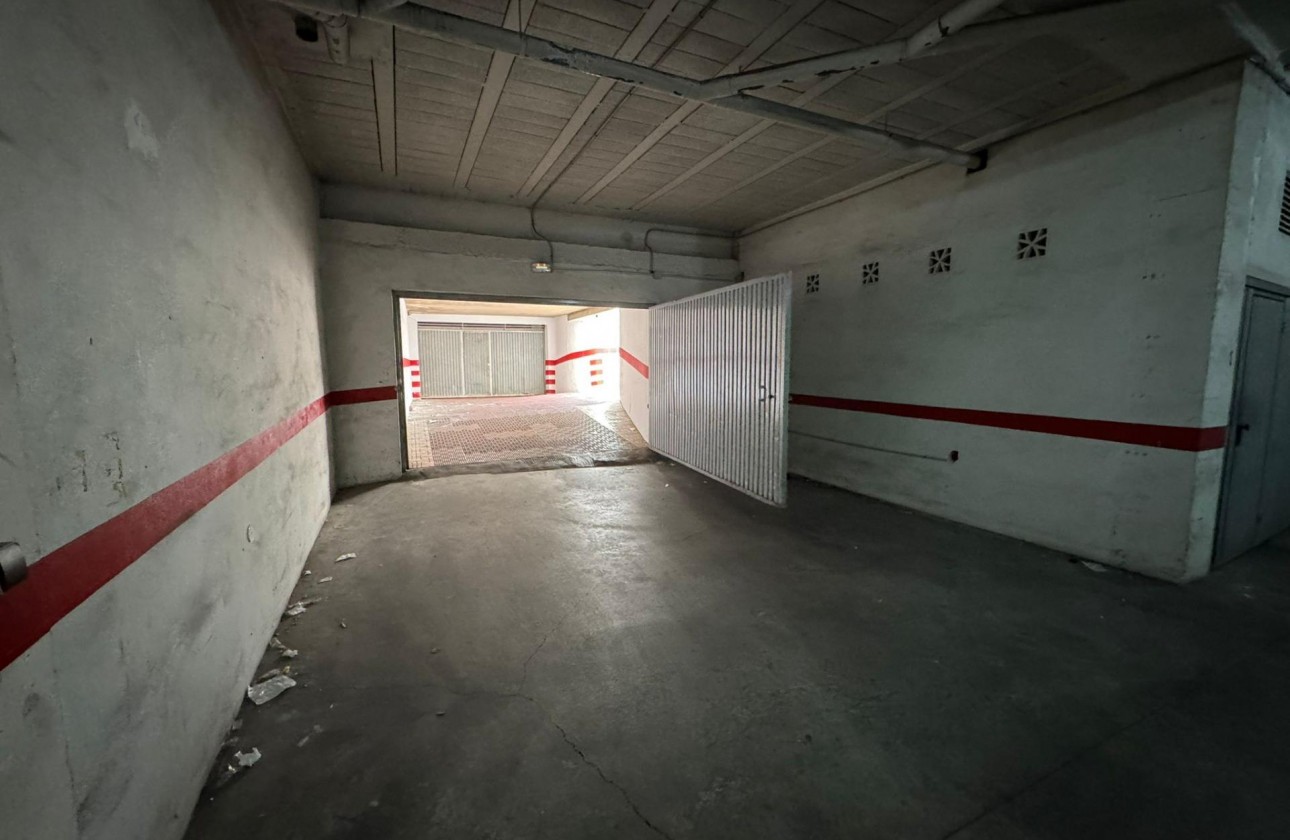 Revente - Garage - Torrevieja - Playa del cura