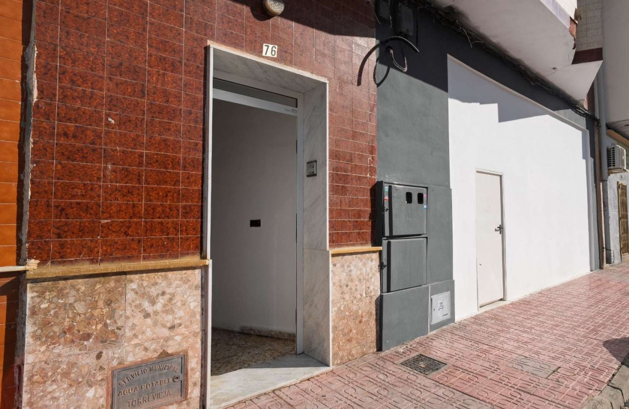 Revente - Immeuble - Torrevieja - Centro