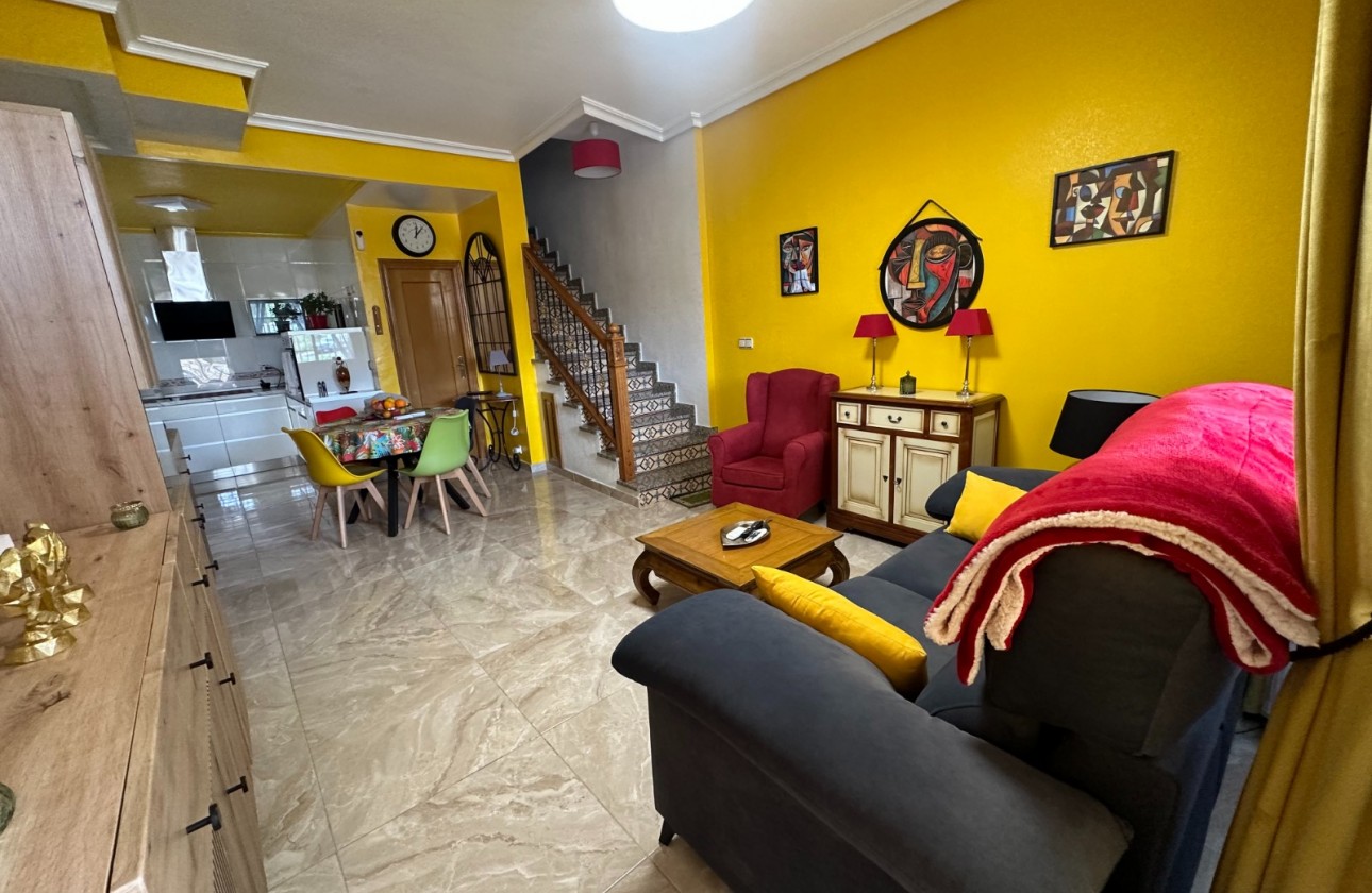 Revente - Maison de ville - Bigastro