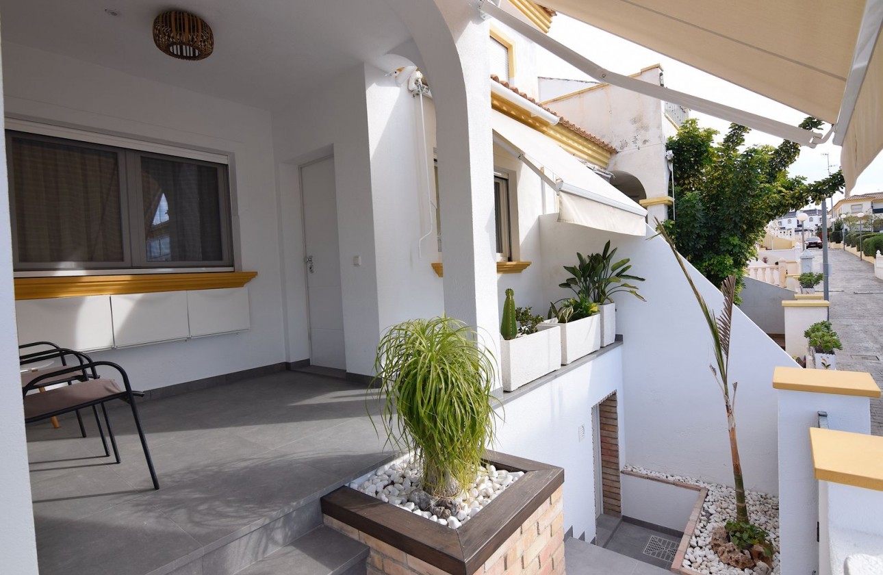 Revente - Maison de ville - Orihuela Costa - La Florida