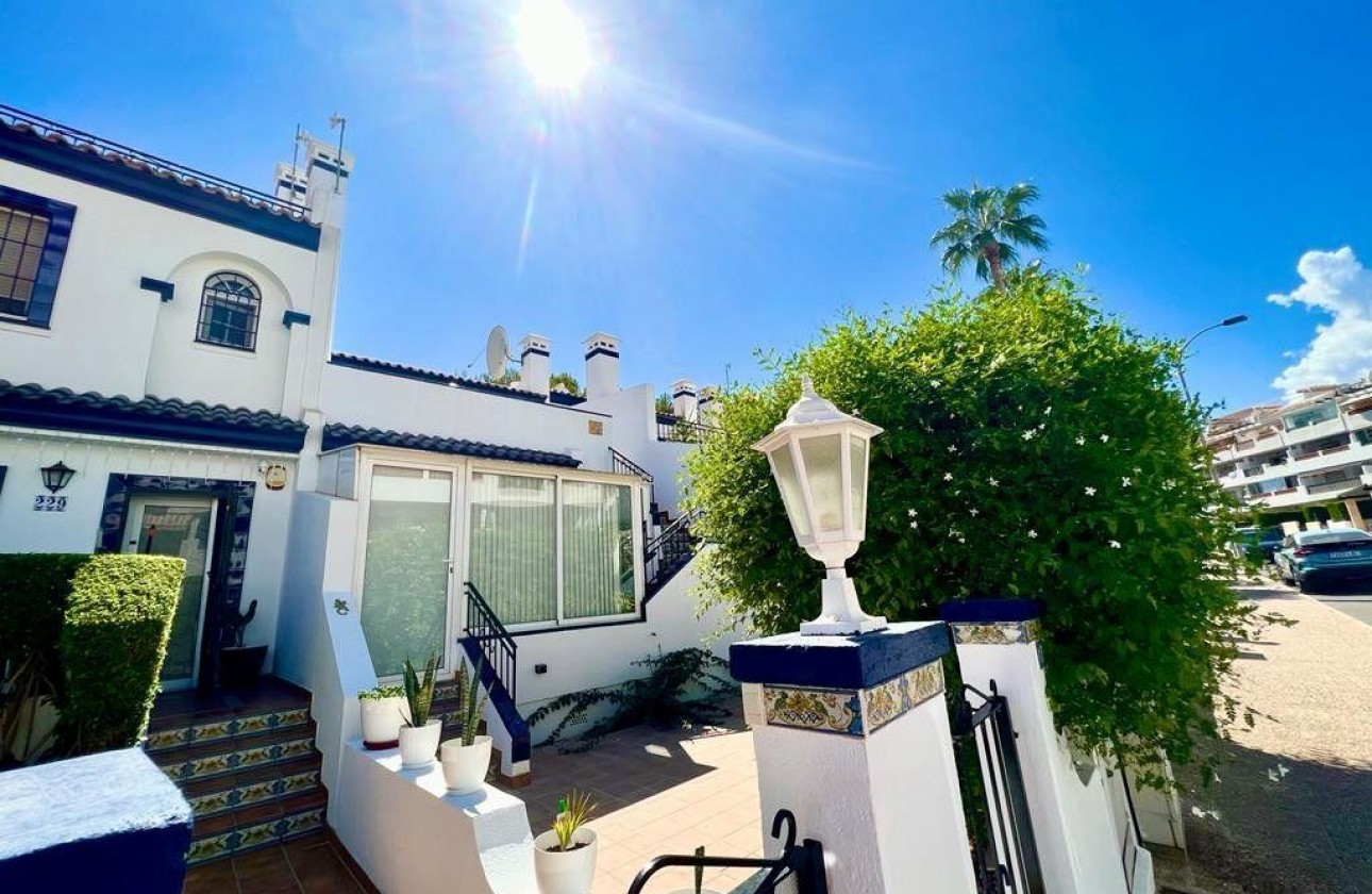 Revente - Maison de ville - Orihuela Costa - Villamartín-Las Filipinas