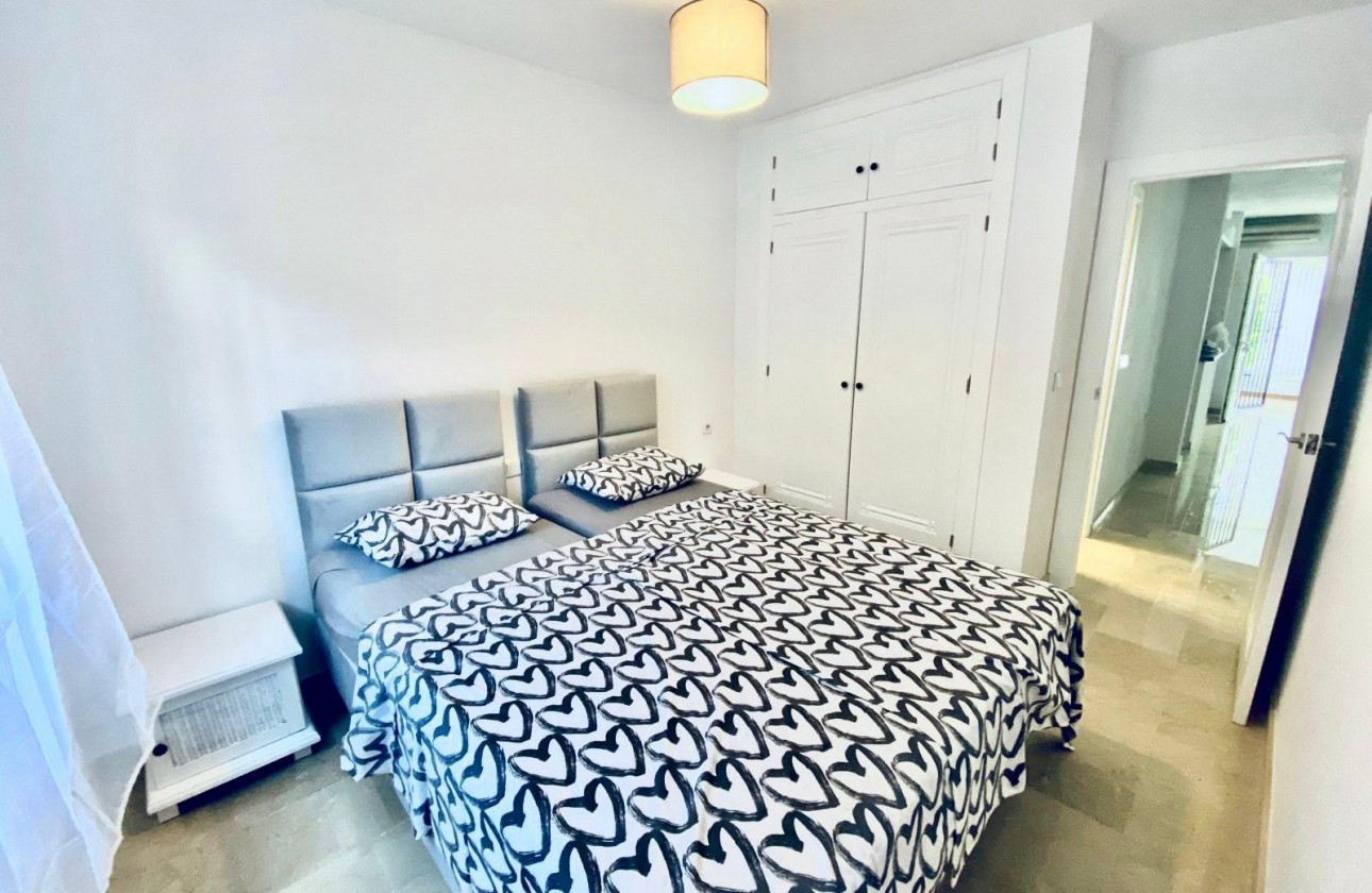 Revente - Maison de ville - Orihuela Costa - Villamartín-Las Filipinas