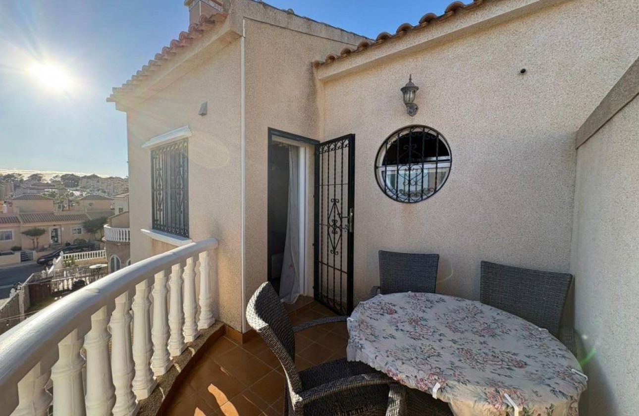 Revente - Maison de ville - Orihuela Costa - Villamartín-Las Filipinas