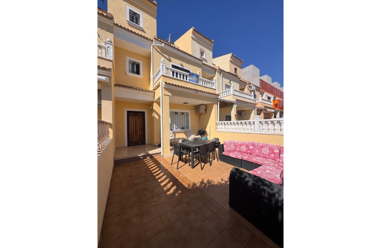 Revente - Maison mitoyenne - Orihuela Costa - Campoamor Golf