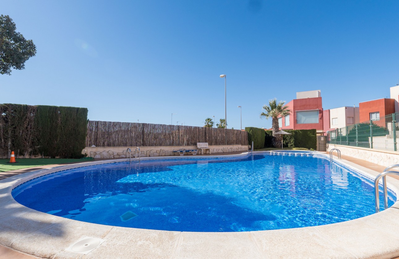 Revente - Maison mitoyenne - Orihuela Costa - Villamartín