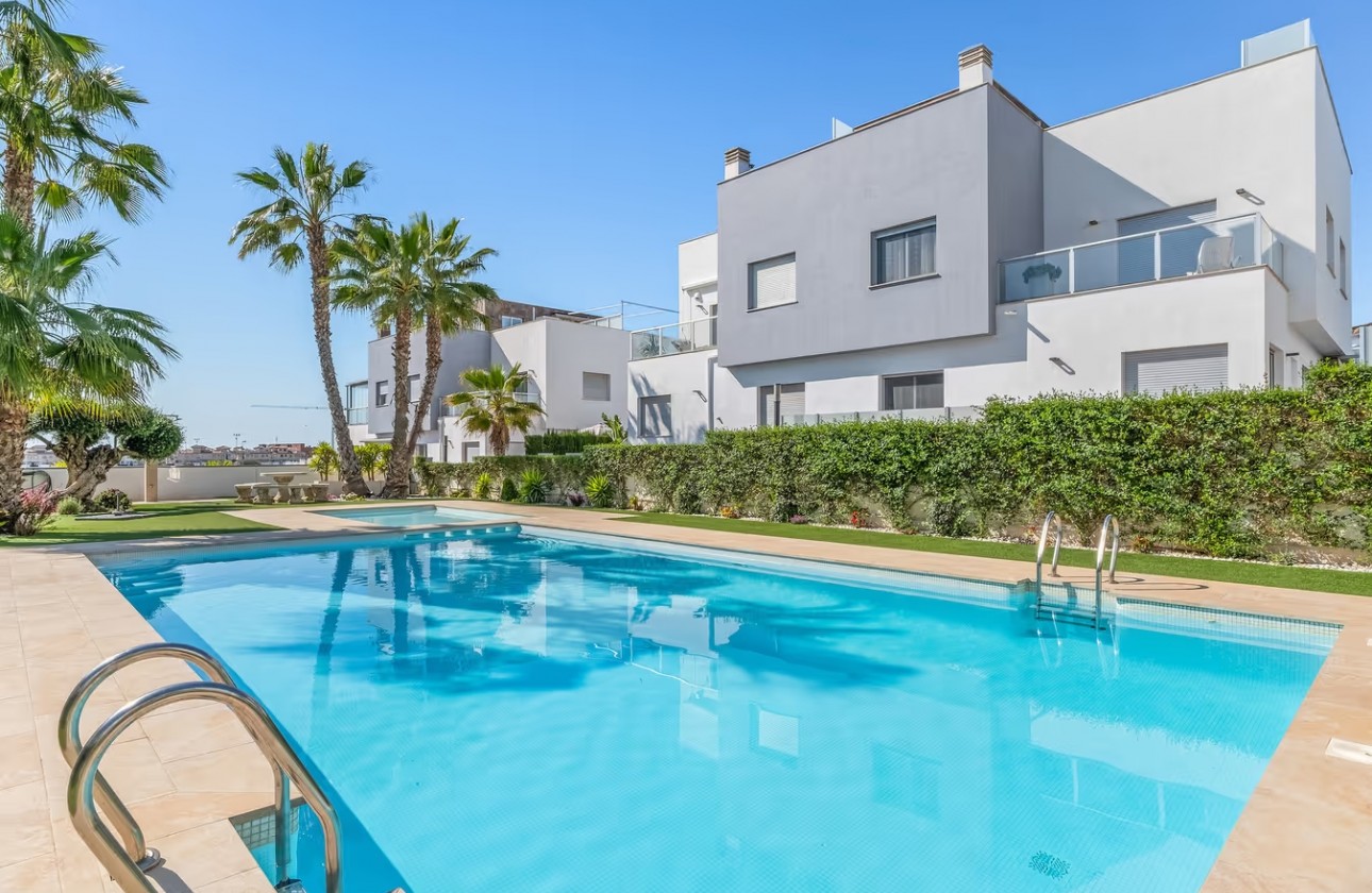 Revente - Maison mitoyenne - Punta Prima - Marina Med