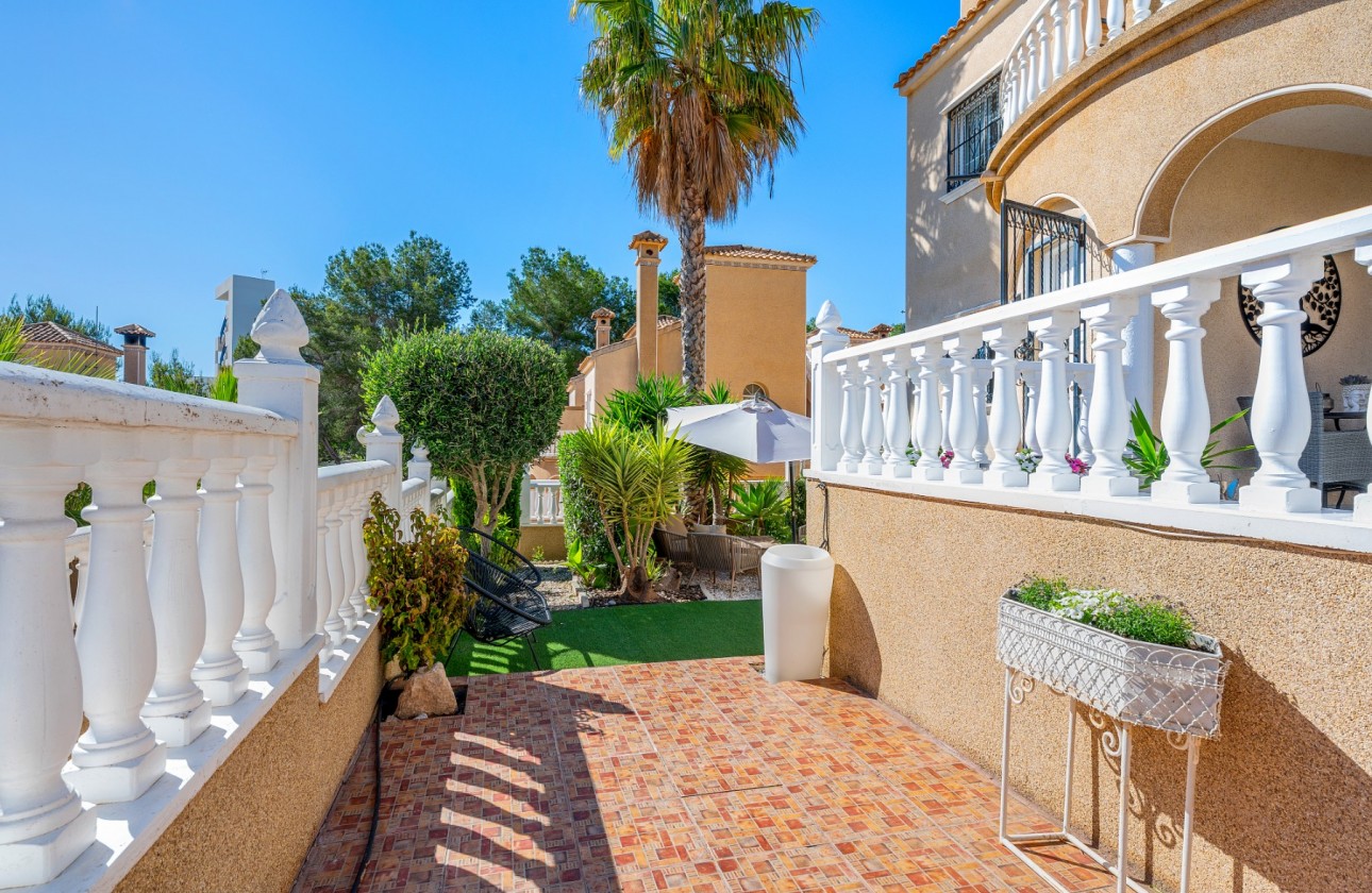 Revente - Maison mitoyenne - Villamartin - Costa Blanca