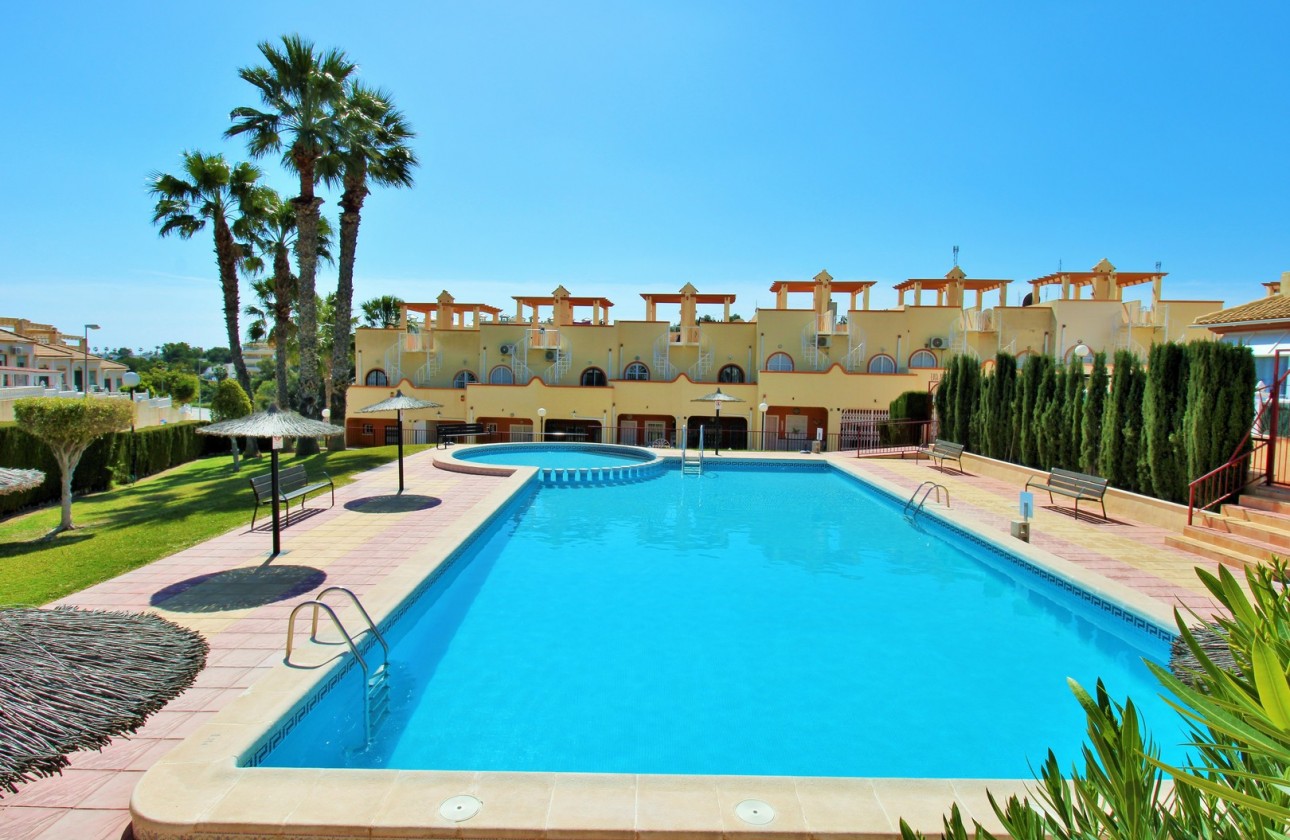 Revente - Maison mitoyenne - Villamartin