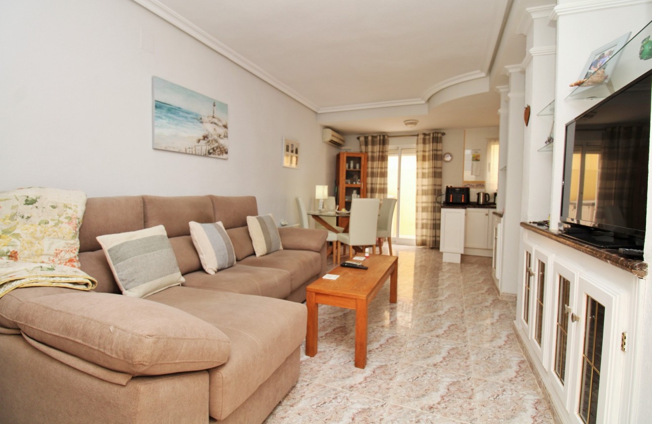 Revente - Maison mitoyenne - Villamartin