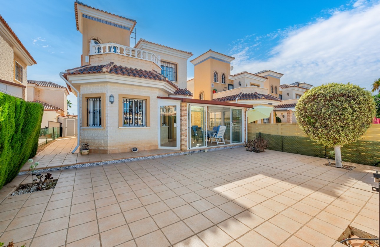 Revente - Villa - Guardamar del Segura