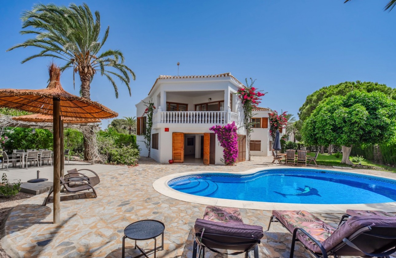 Revente - Villa - Orihuela Costa - Cabo Roig