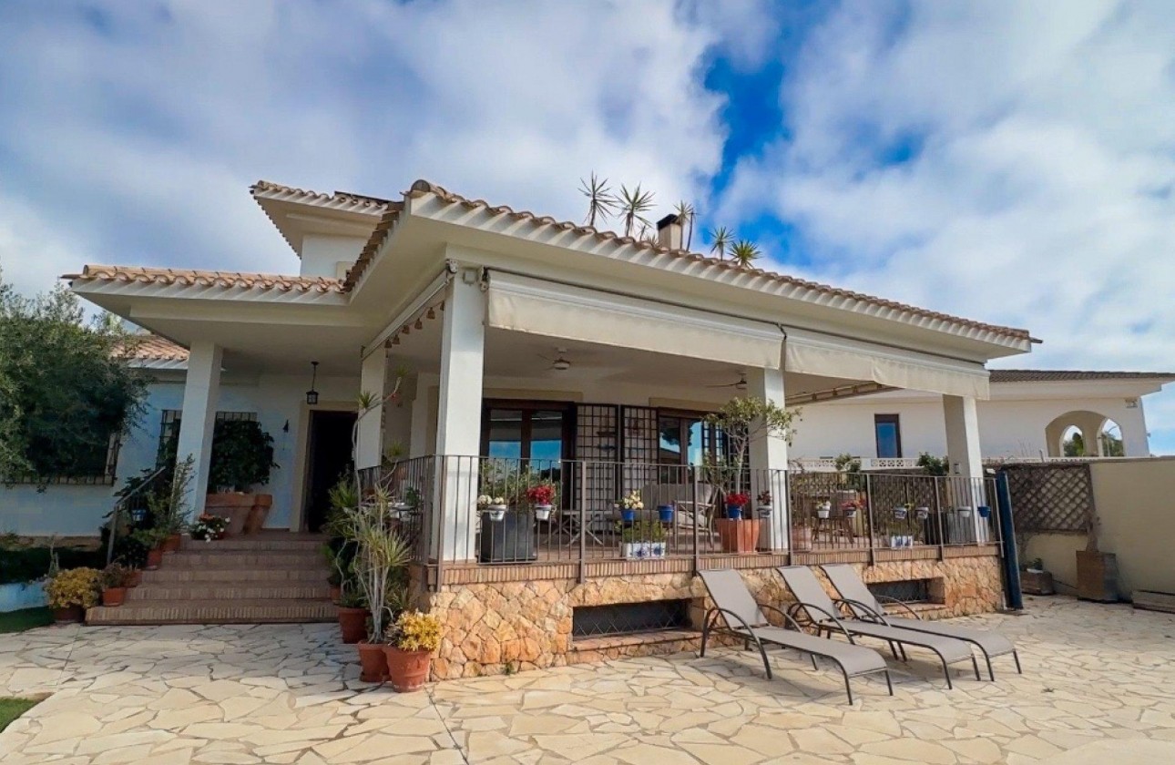 Revente - Villa - Orihuela Costa - Campoamor