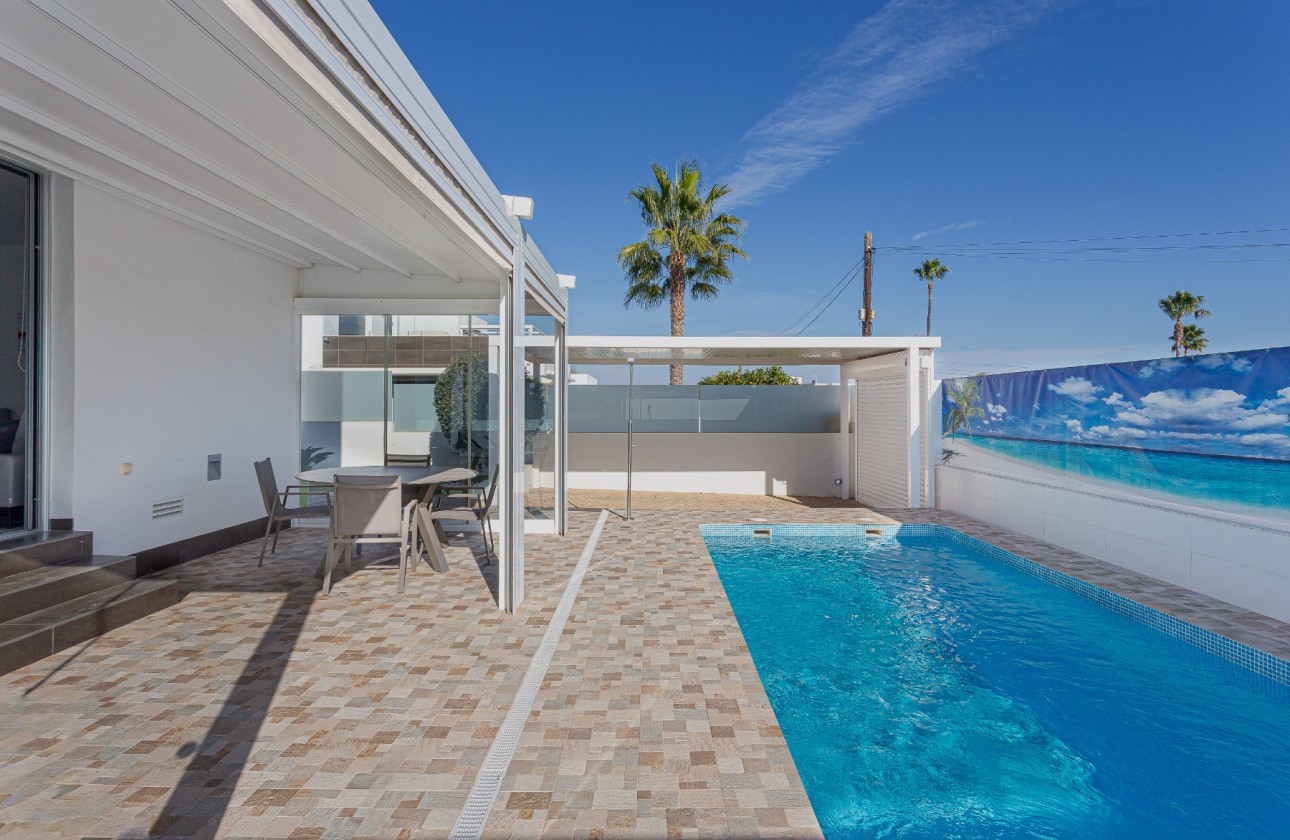 Revente - Villa - Orihuela Costa - Costa Blanca