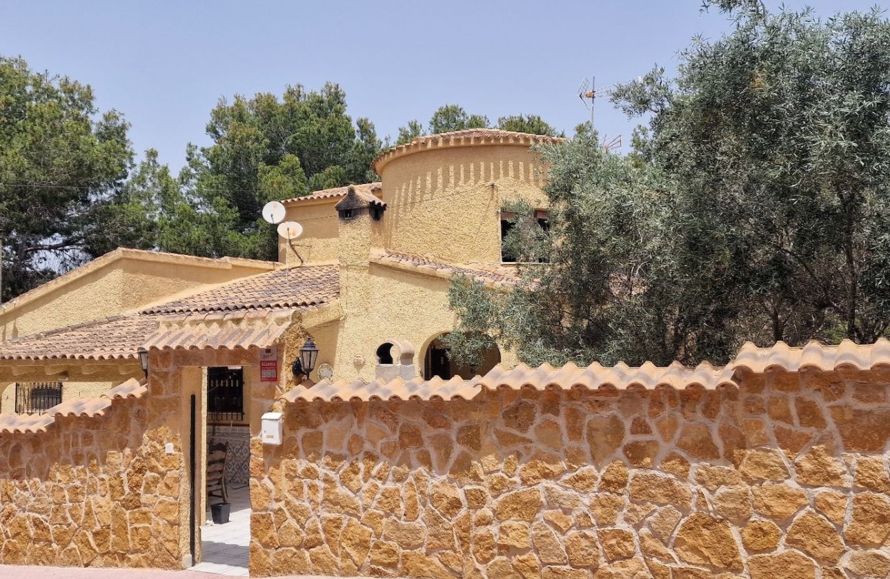 Revente - Villa - Orihuela Costa - Inland