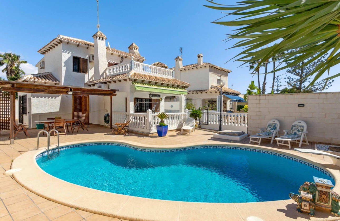 Revente - Villa - Orihuela Costa - La Zenia