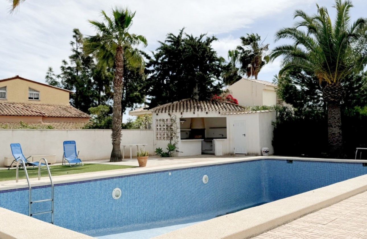 Revente - Villa - Orihuela Costa - La Zenia