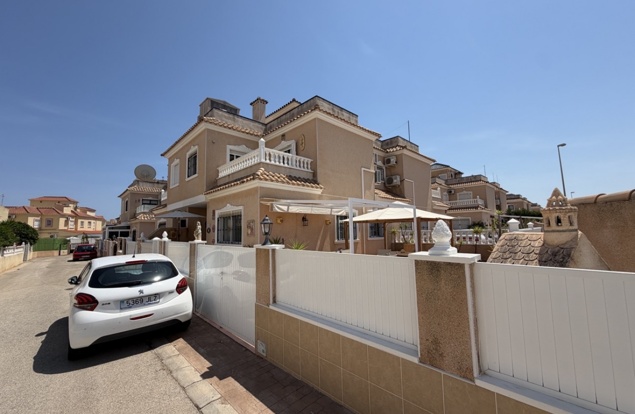 Revente - Villa - Orihuela Costa - La Zenia