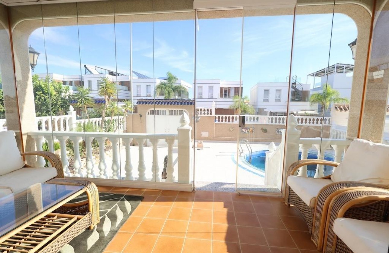 Revente - Villa - Orihuela Costa - Las Filipinas