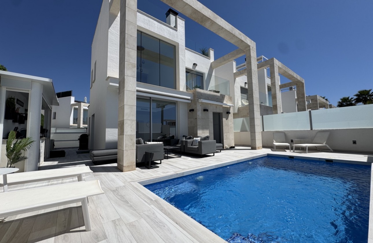 Revente - Villa - Orihuela Costa - Lomas de Cabo Roig