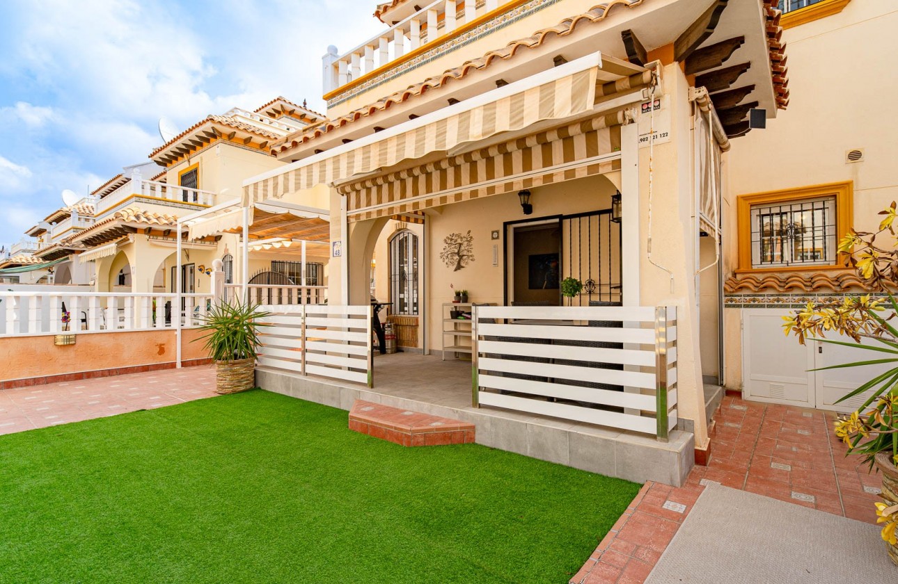 Revente - Villa - Orihuela Costa - Lomas de Cabo Roig