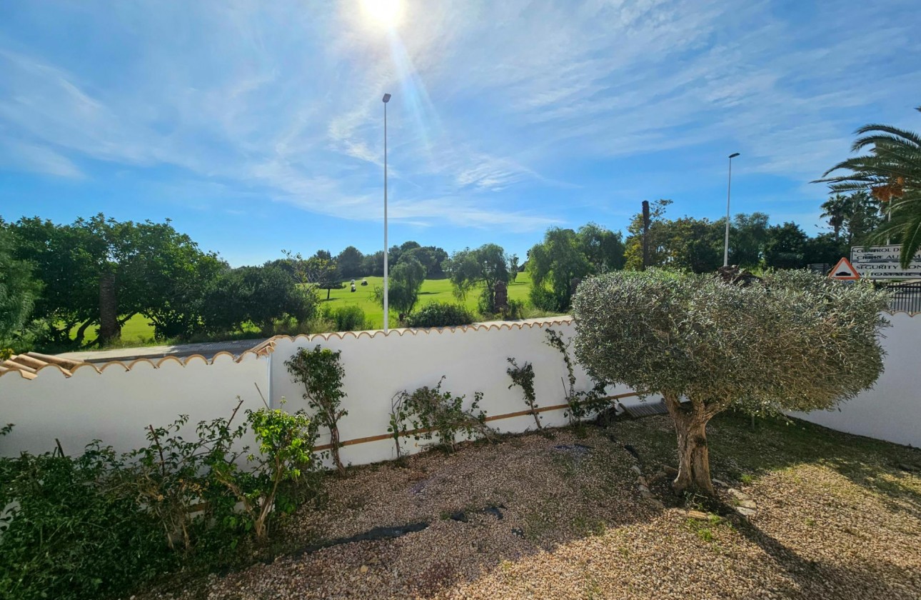 Revente - Villa - Orihuela Costa - Lomas de Campoamor-Las Ramblas