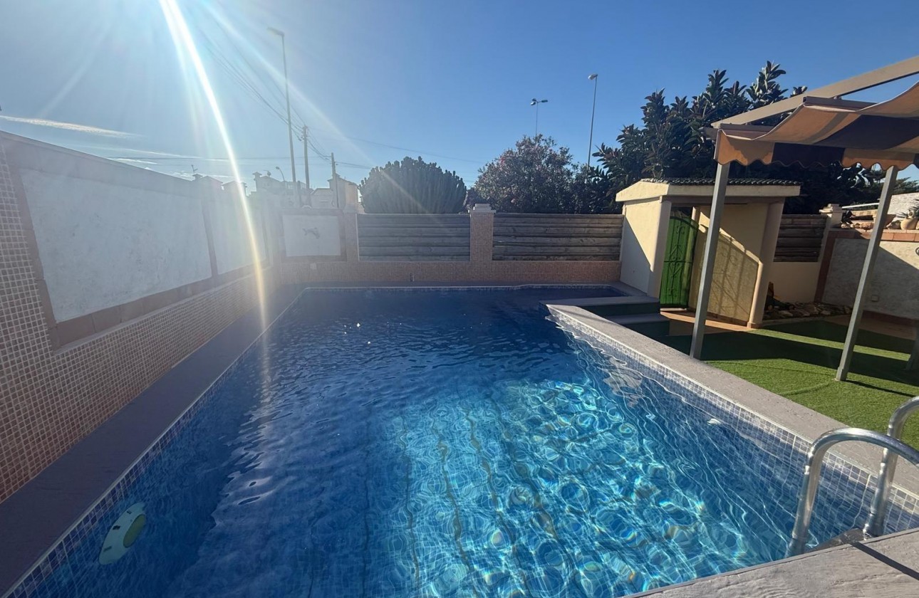 Revente - Villa - Orihuela Costa - Playa Flamenca Norte