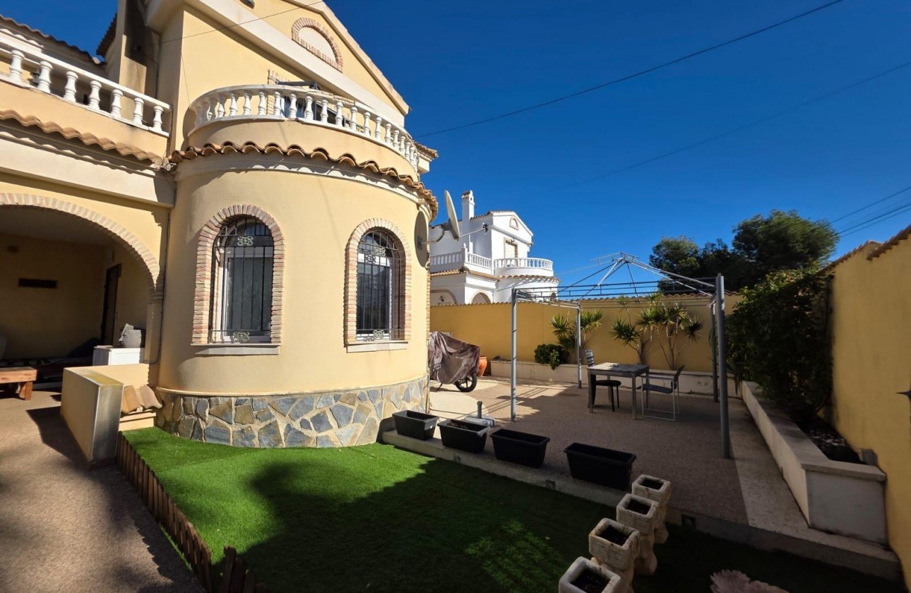 Revente - Villa - Orihuela Costa - Villamartín-Las Filipinas