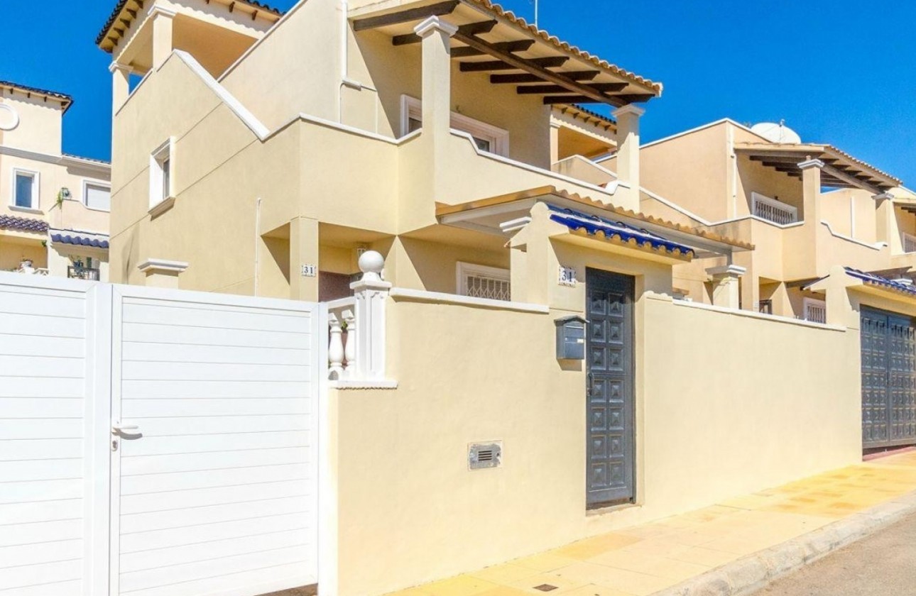 Revente - Villa - Orihuela Costa - Villamartín