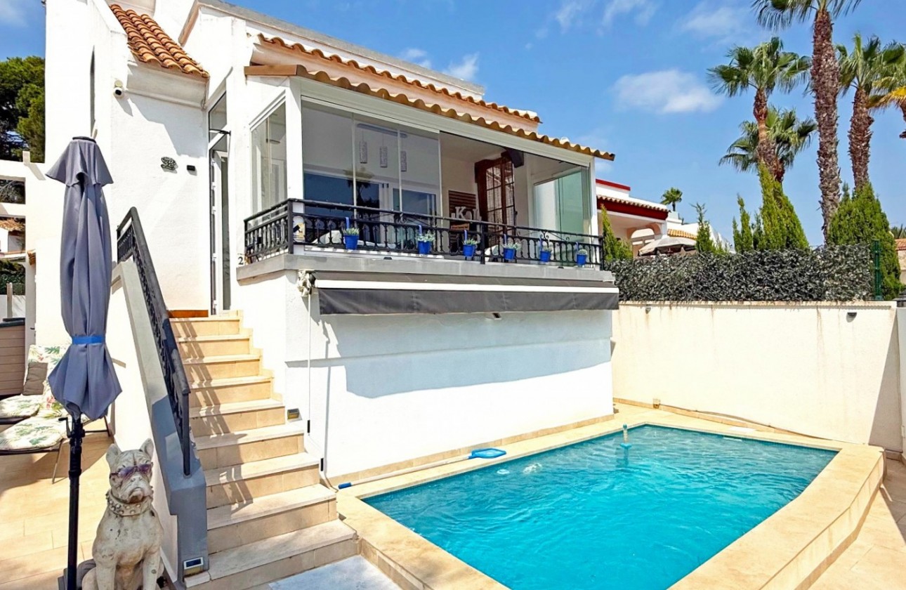 Revente - Villa - Orihuela Costa - Villamartín