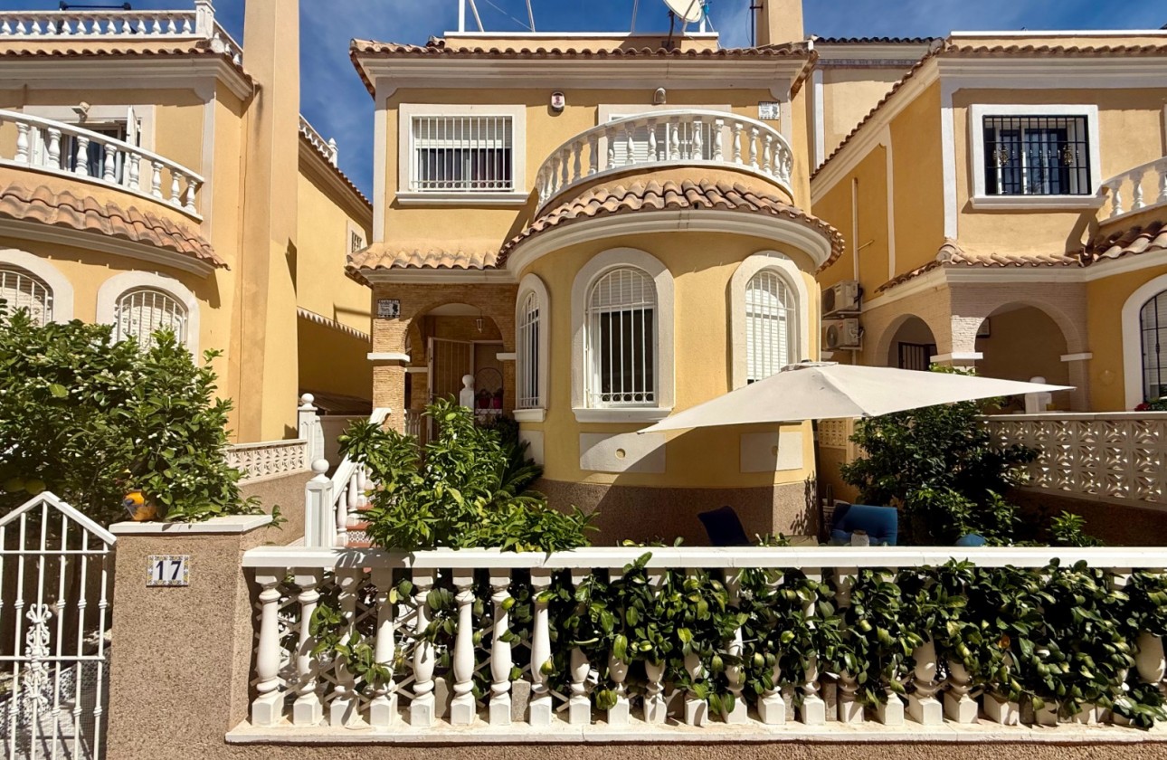 Revente - Villa - Orihuela Costa - Villamartín