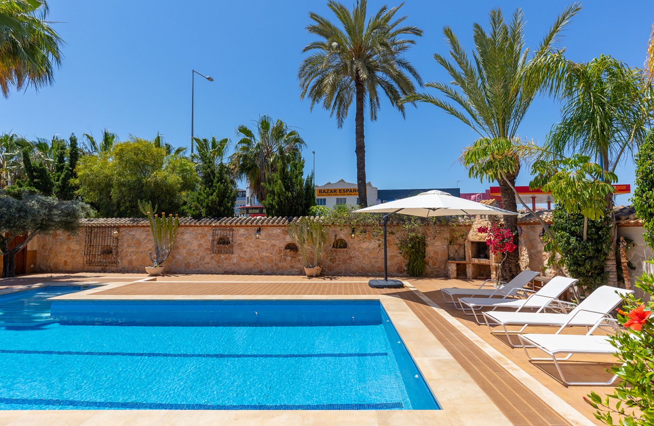 Revente - Villa - Orihuela Costa