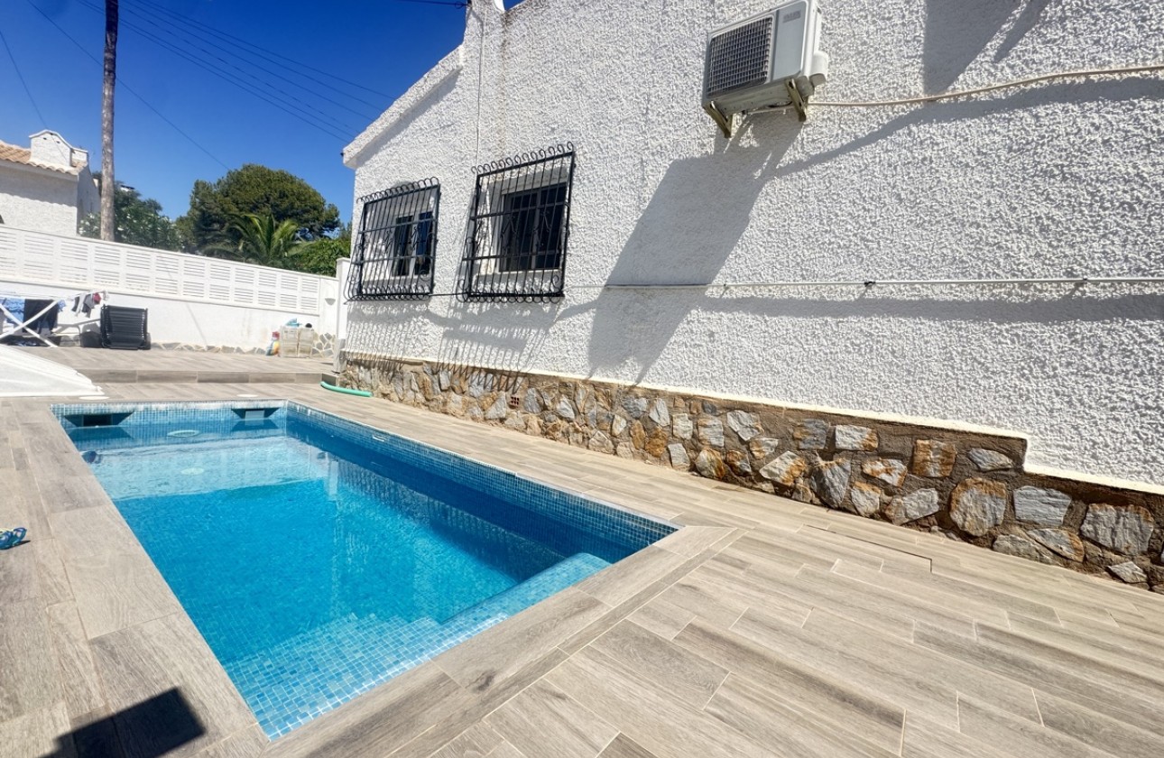 Revente - Villa - San Miguel de Salinas - BLUE LAGOON